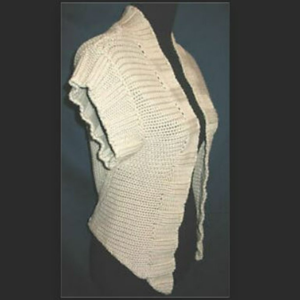 Banana Republic Beige Heavy Weave Sweater Shrug